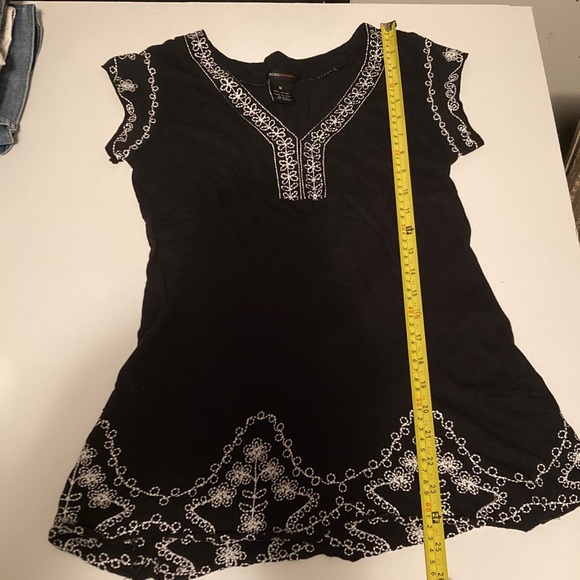 BCBG MAX AZRIA EXCELLENT CONDITION SIZE M - Picture 6 of 7